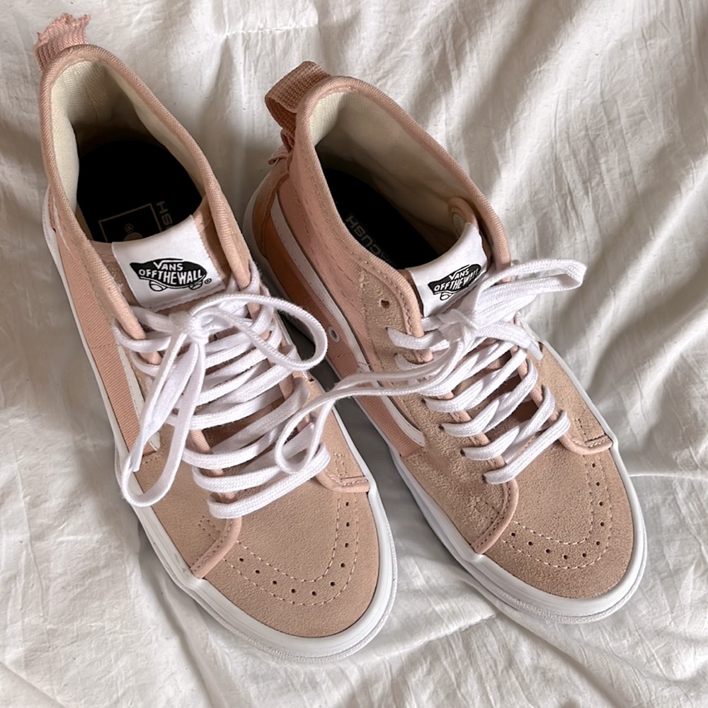 Size 6 - Picture 2 of 2